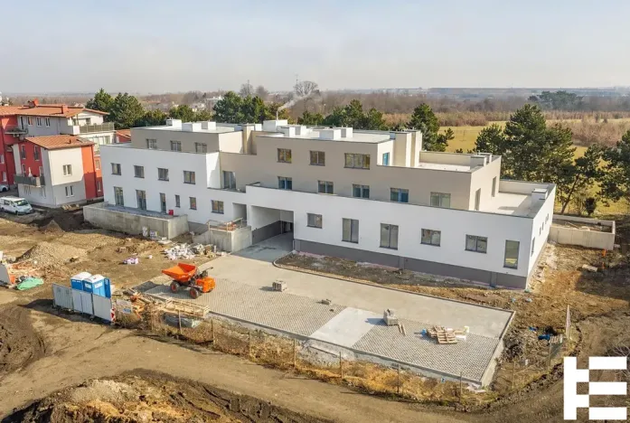 Prodej bytu 1+kk, Praha - Satalice, Za Novákovou zahradou, 34 m2
