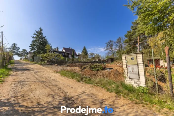 Prodej zahrady, Střelice, 589 m2