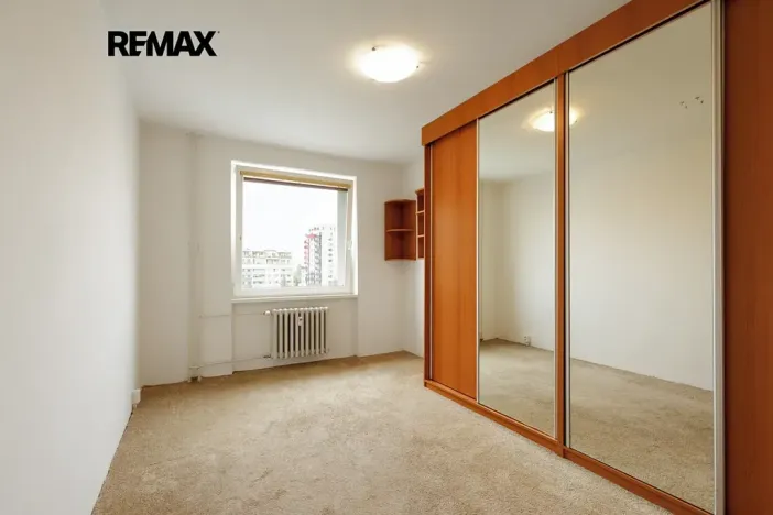 Prodej bytu 3+1, Praha - Letňany, Místecká, 68 m2