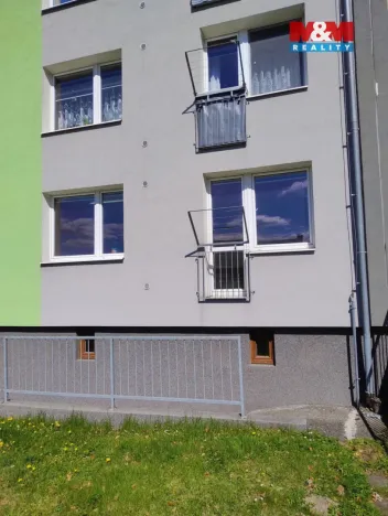 Prodej bytu 3+1, Ryžoviště, nám. Míru, 80 m2