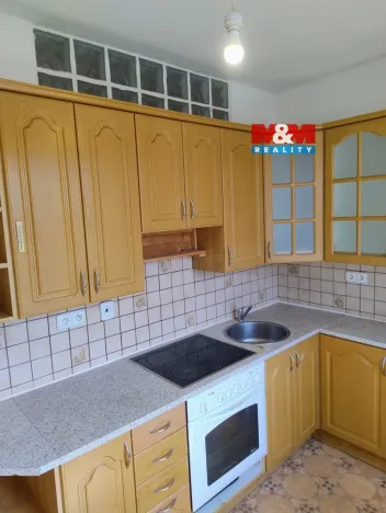 Prodej bytu 2+1, Budišov nad Budišovkou, náměstí Republiky, 50 m2