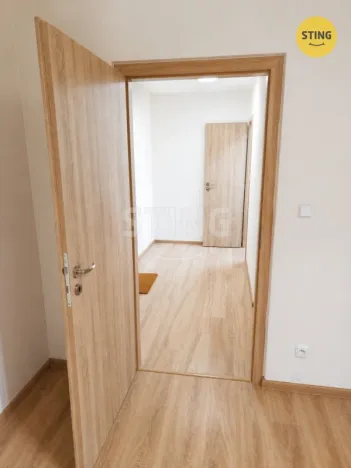 Pronájem bytu 1+1, Ostrava - Poruba, 38 m2