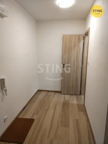 Pronájem bytu 1+1, Ostrava - Poruba, 38 m2