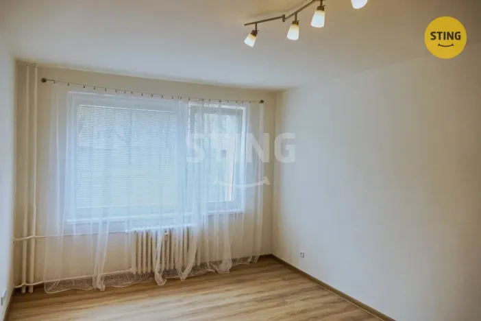 Pronájem bytu 1+1, Ostrava - Poruba, 38 m2