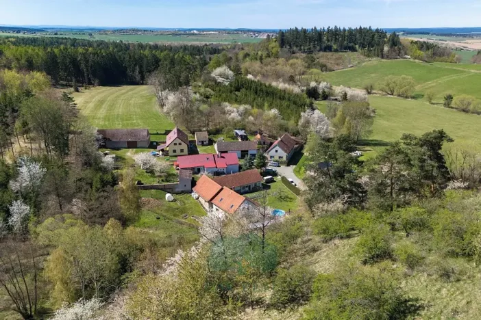 Prodej zemědělské usedlosti, Skomelno, 284 m2