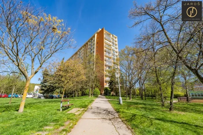 Prodej bytu 2+kk, Praha - Kobylisy, Slancova, 47 m2