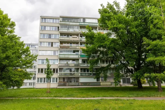 Pronájem bytu 2+kk, Praha - Karlín, Nekvasilova, 41 m2