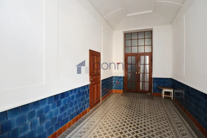 Pronájem bytu 2+kk, Praha, Varšavská, 57 m2