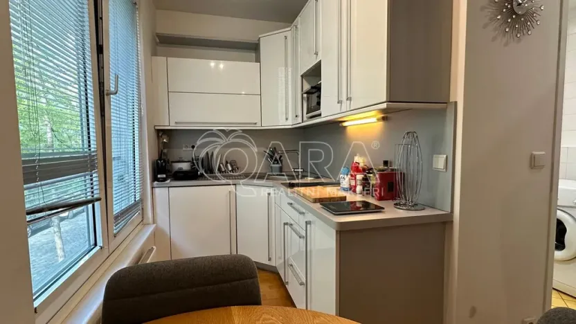 Pronájem bytu 2+kk, Praha - Smíchov, Karla Engliše, 38 m2