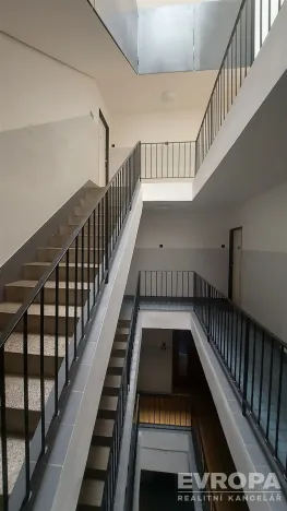 Prodej bytu 2+1, Praha - Smíchov, Fráni Šrámka, 60 m2