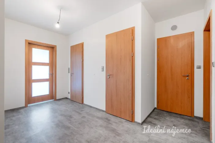 Pronájem bytu 3+kk, Praha - Dolní Měcholupy, Honzíkova, 67 m2