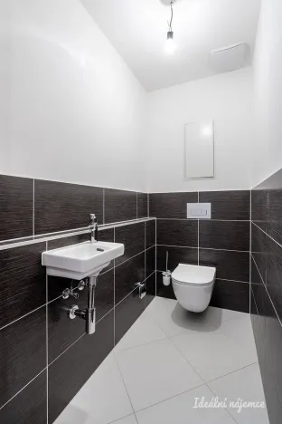 Pronájem bytu 3+kk, Praha - Dolní Měcholupy, Honzíkova, 67 m2