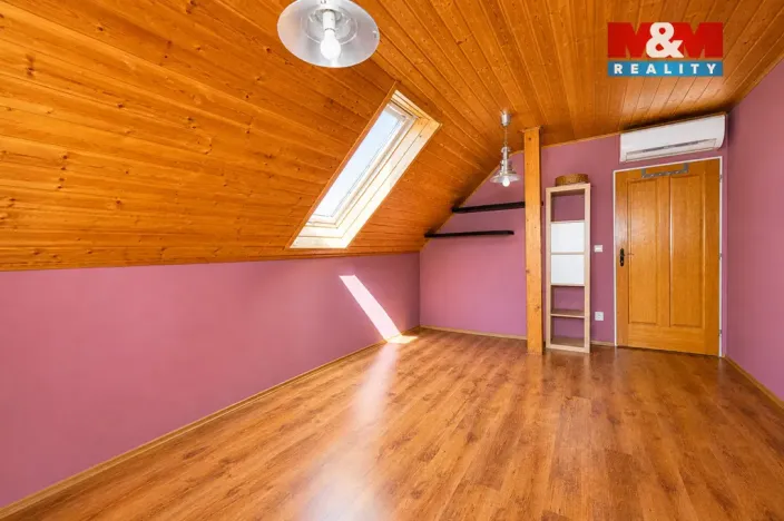 Prodej rodinného domu, Hřibiny-Ledská - Ledská, 156 m2