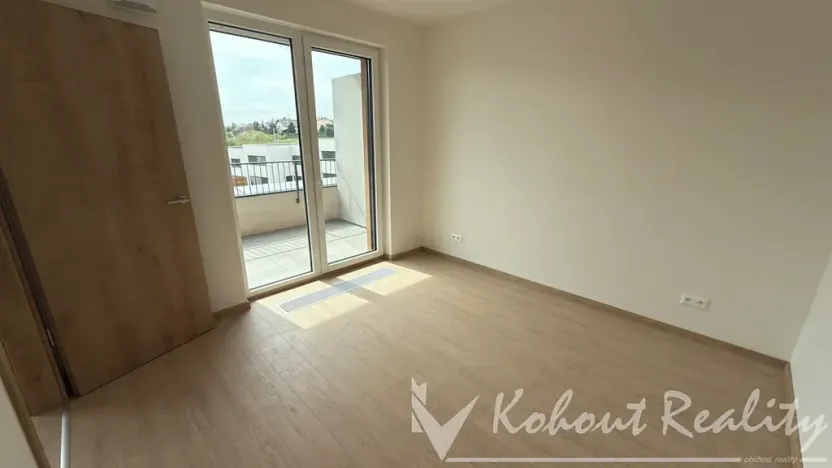 Pronájem bytu 3+kk, Praha - Řeporyje, Haenkeho, 74 m2
