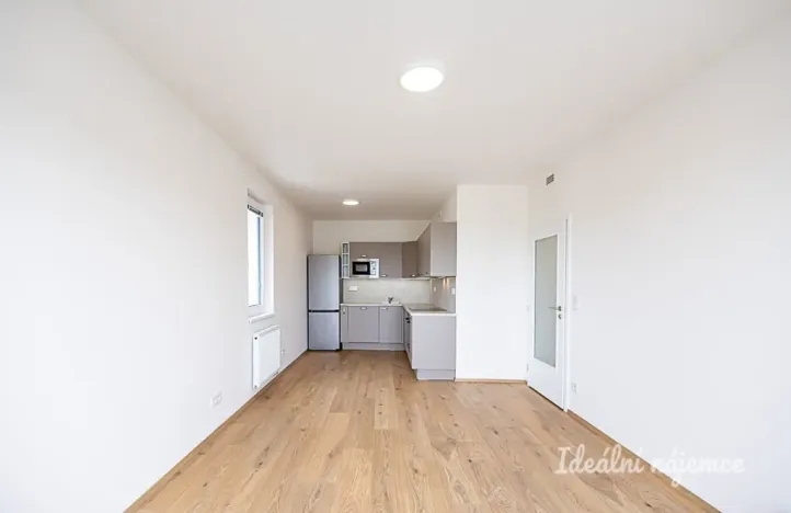 Pronájem bytu 2+kk, Praha - Strašnice, Strančická, 49 m2