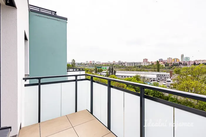 Pronájem bytu 2+kk, Praha - Strašnice, Strančická, 49 m2