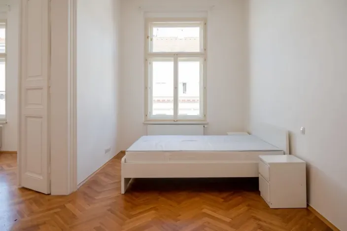 Pronájem bytu 2+kk, Praha - Smíchov, V lesíčku, 45 m2