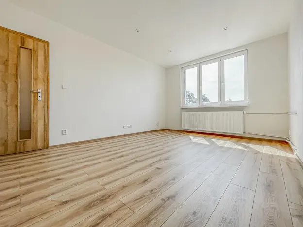 Pronájem bytu 1+1, Rakovník - Rakovník II, Družstevní, 37 m2