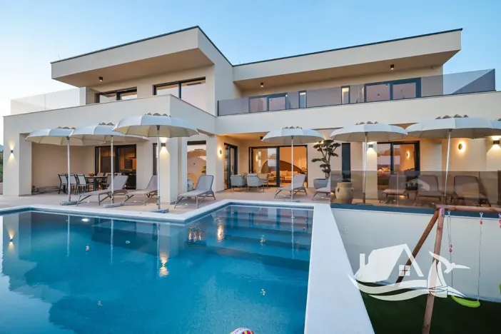 Prodej vily, Jasenice, Chorvatsko, 250 m2