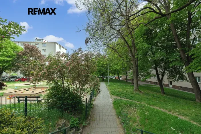 Prodej bytu 3+kk, Praha - Vršovice, Karpatská, 60 m2
