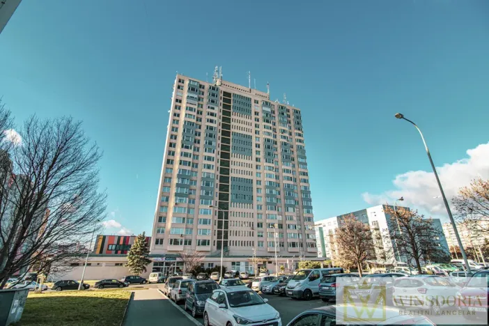 Pronájem bytu 2+kk, Praha, Olštýnská, 36 m2