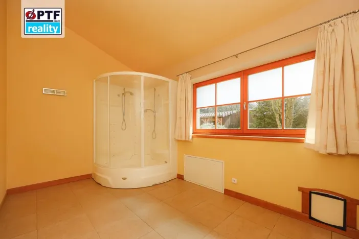 Prodej rodinného domu, Skořice, 277 m2