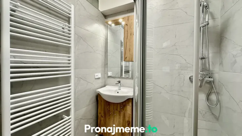 Pronájem bytu 2+kk, Znojmo, Palliardiho, 42 m2