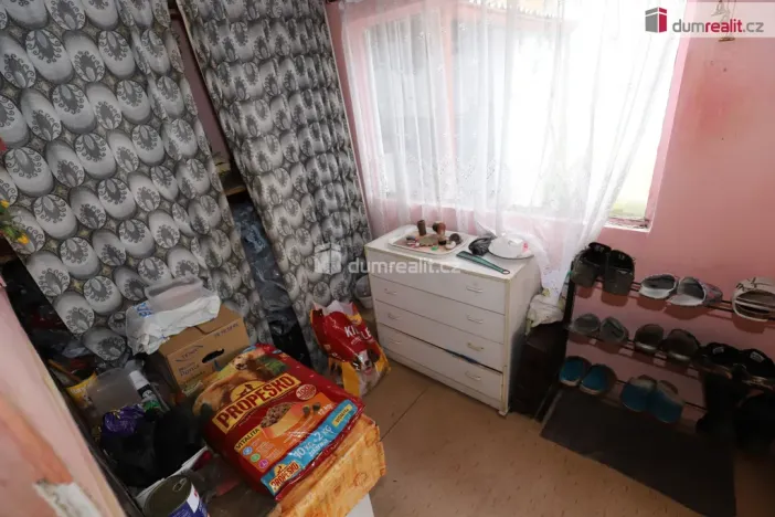 Prodej rodinného domu, Chlum Svaté Maří, Zahradní, 160 m2