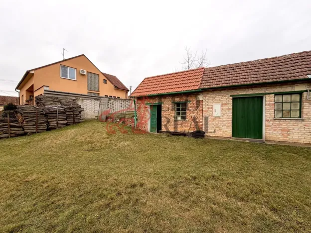 Prodej vinného sklepa, Týnec, Sportovní, 55 m2