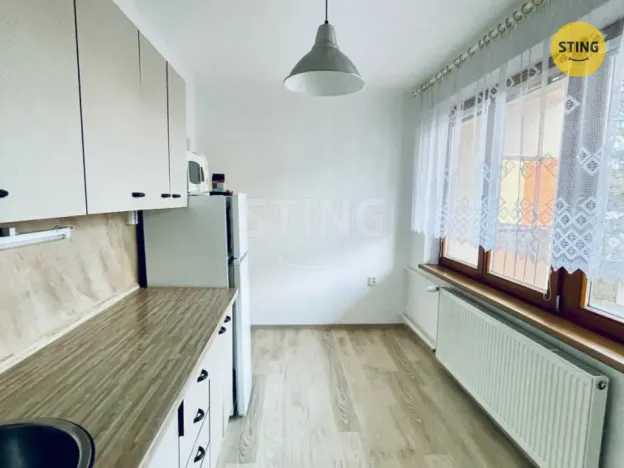 Pronájem bytu 3+1, Pardubice, Na Třísle, 90 m2