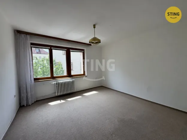 Pronájem bytu 3+1, Pardubice, Na Třísle, 90 m2