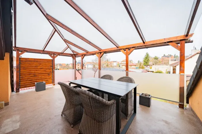 Prodej bytu 4+1, Unhošť, Křivoklátská, 146 m2