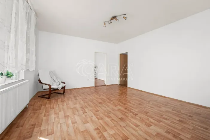 Pronájem bytu 2+1, Rakovník - Rakovník II, Ottova, 70 m2