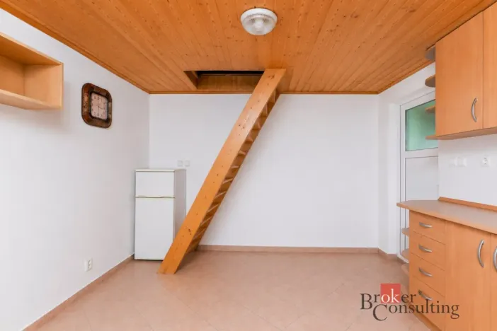 Prodej zahrady, Nový Bydžov, 511 m2