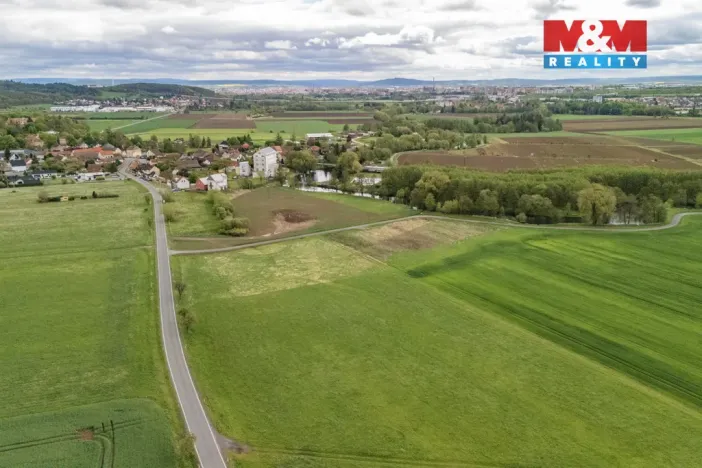 Prodej louky, Plzeň - Malesice, 7603 m2