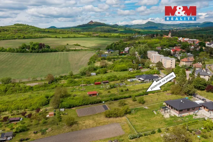 Prodej pozemku pro bydlení, Třebenice, Žlábkova, 1758 m2