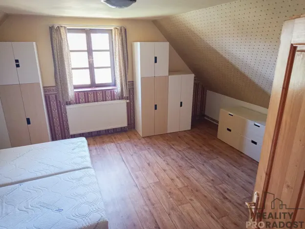 Prodej rodinného domu, Všeradov - Milesimov, 200 m2