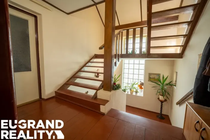 Prodej rodinného domu, Nový Bor - Janov, 350 m2