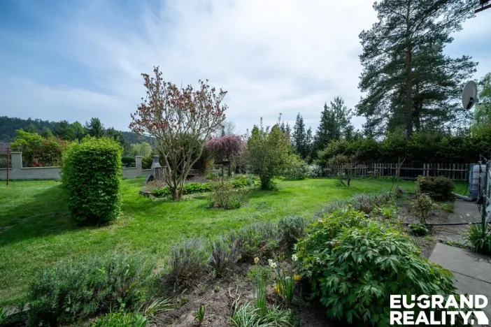 Prodej rodinného domu, Nový Bor - Janov, 350 m2