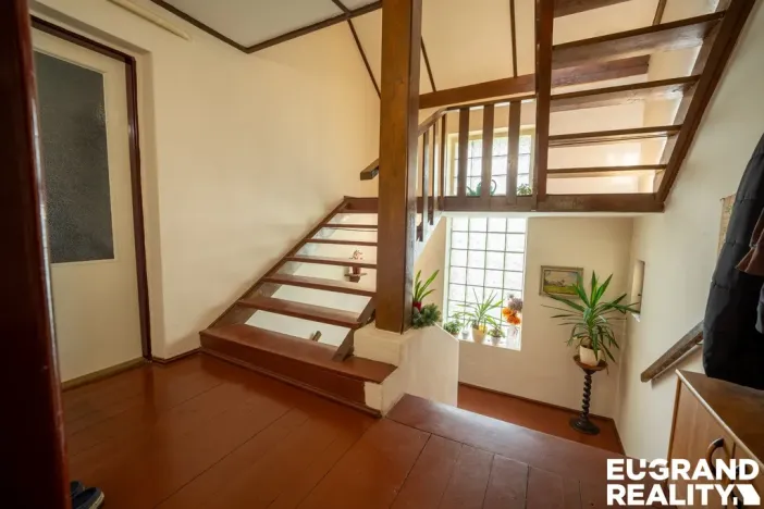 Prodej rodinného domu, Nový Bor - Janov, 350 m2