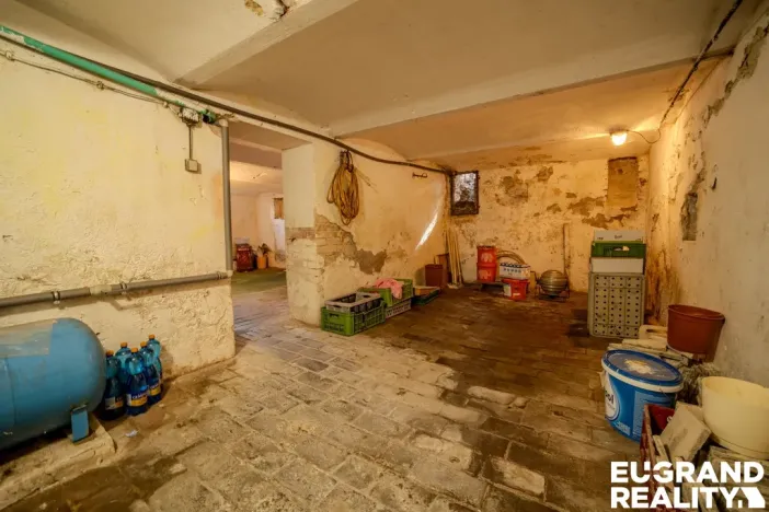 Prodej rodinného domu, Nový Bor - Janov, 350 m2