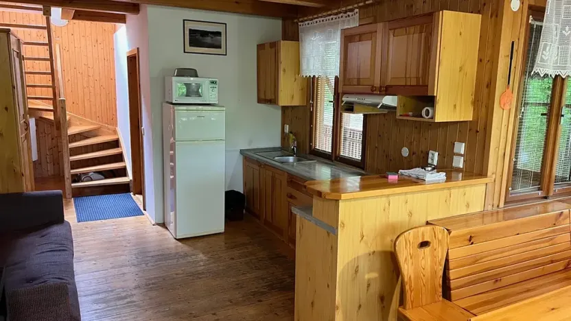 Prodej chaty, Oslnovice, 182 m2