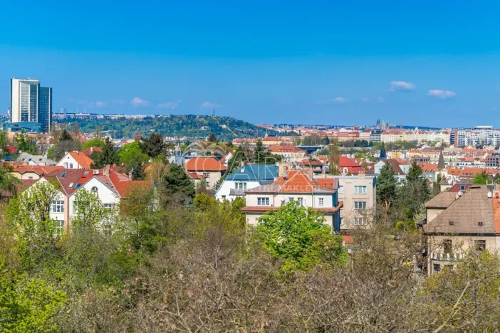 Prodej bytu 3+1, Praha - Nusle, Družstevní ochoz, 74 m2