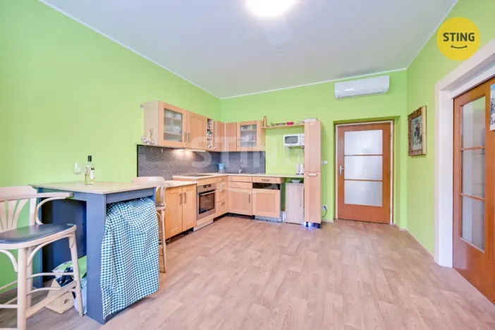 Prodej bytu 3+kk, Hodonín, Národní třída, 81 m2