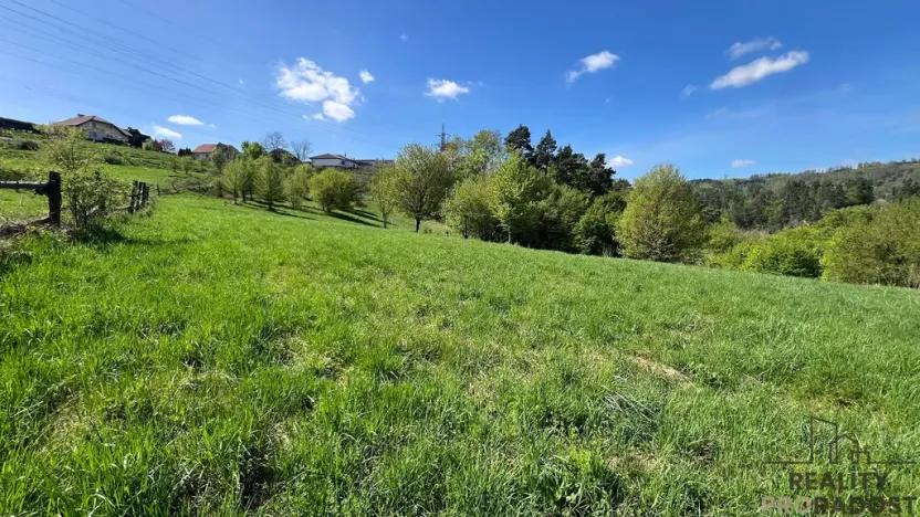 Prodej komerčního pozemku, Blansko - Klepačov, 10598 m2