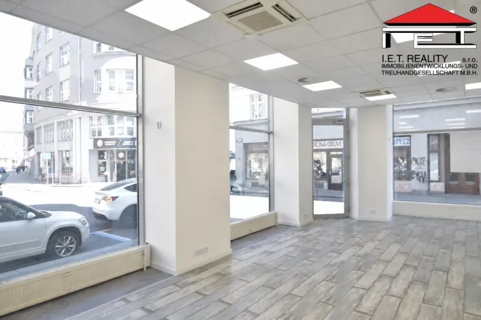 Pronájem obchodního prostoru, Ostrava, Na Hradbách, 73 m2