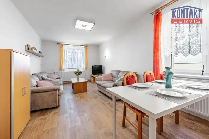 Prodej bytu 3+1, Černá v Pošumaví - Bližná, 76 m2
