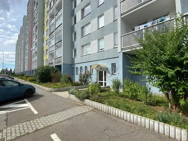 Pronájem bytu 2+kk, Praha - Troja, Krynická, 46 m2