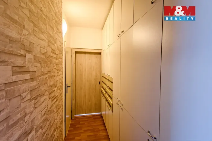 Pronájem bytu 3+1, Rožnov pod Radhoštěm, Svazarmovská, 62 m2