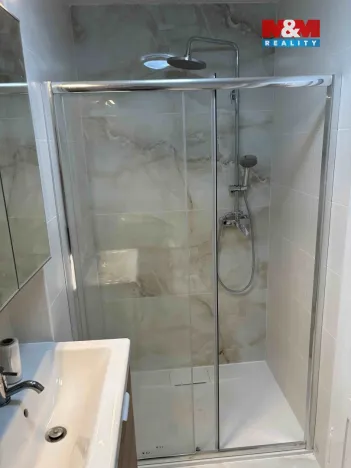 Pronájem bytu 1+1, Benešov nad Ploučnicí, Děčínská, 51 m2
